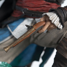 Load image into Gallery viewer, PureArts Assassin's Creed Animus Edward - 1/4 Scale Polyresin Collectible Statue