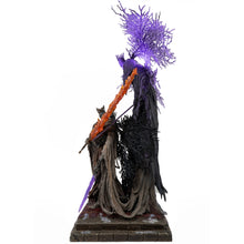 Load image into Gallery viewer, PureArts Dark Souls III Pontiff Sulyvahn 1/7 Scale Collectible Statue - Deluxe