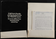 Load image into Gallery viewer, The Thing John Carpenter Original Vintage Theatrical Movie Presskit
