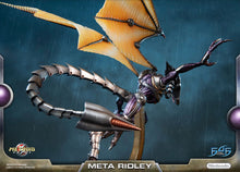 Load image into Gallery viewer, First 4 Figures Metroid Prime Meta Ridley Standard Polyresin Statue