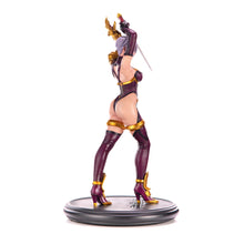 Load image into Gallery viewer, Fist 4 Figures Soulcalibur II Ivy Standard Polyresin Statue