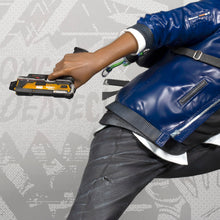 Load image into Gallery viewer, PureArts Watch Dogs 2 Hacktivist Marcus 1/4 Scale Polyresin Statue Figure