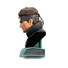 Load image into Gallery viewer, First 4 Figures Metal Gear Solid Solid Snake Grand Bust Standard Polyresin Statue
