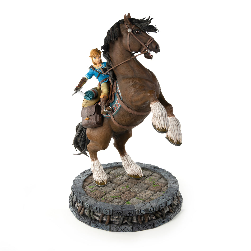 First 4 Figures The Legend of Zelda Breath of the Wild Link on Horseback Standard