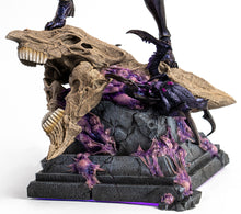 Load image into Gallery viewer, PureArts League of Legends Kai’Sa 1:4 Scale Collectible Statue
