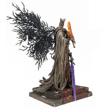 Load image into Gallery viewer, PureArts Dark Souls III Pontiff Sulyvahn 1/7 Scale Collectible Statue - Standard
