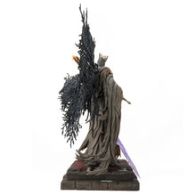 Load image into Gallery viewer, PureArts Dark Souls III Pontiff Sulyvahn 1/7 Scale Collectible Statue - Standard
