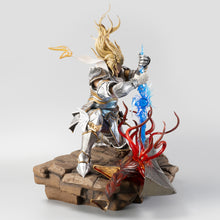 Load image into Gallery viewer, PureArts Soul Embrace Siegfried 1:4 Scale Collectable Statue - Standard
