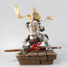 Load image into Gallery viewer, PureArts Soul Embrace Siegfried 1:4 Scale Collectable Statue - Standard
