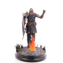 Load image into Gallery viewer, First 4 Figures Dark Souls Elite Knight Exploration Standard Polyresin Statue
