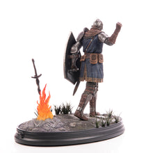 Load image into Gallery viewer, First 4 Figures Dark Souls Elite Knight Exploration Standard Polyresin Statue
