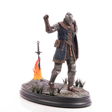 Load image into Gallery viewer, First 4 Figures Dark Souls Elite Knight Exploration Standard Polyresin Statue
